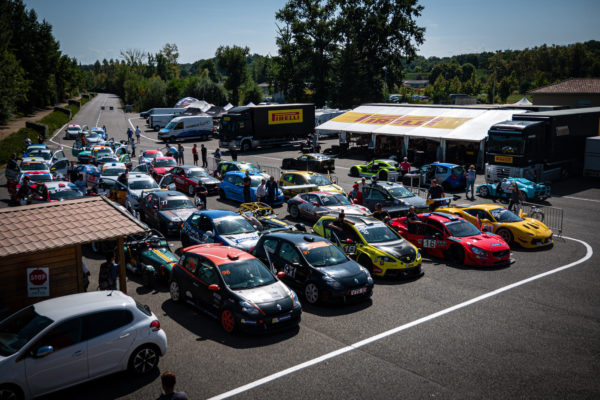 Pré-grille Free Racing Berline GT Nogaro