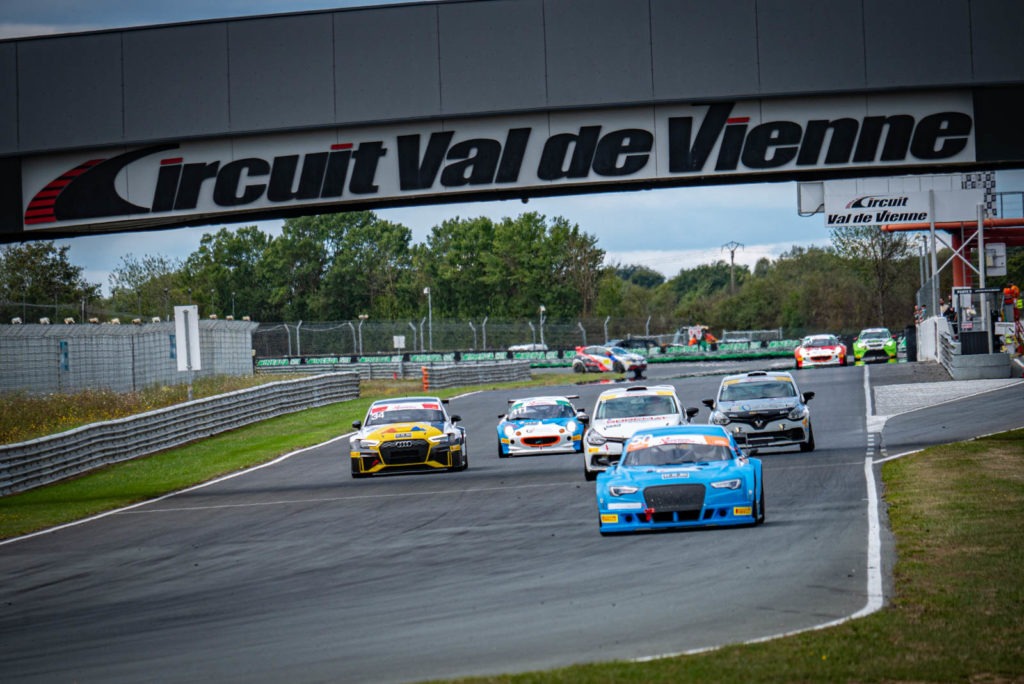 Course de l'Endurance Berline/GT au Vigeant