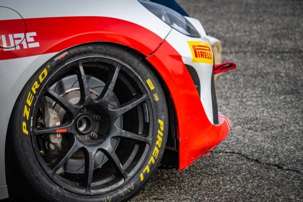 Pneumatique Pirelli sur l'Alpine A110 du Chazel Technologie Course