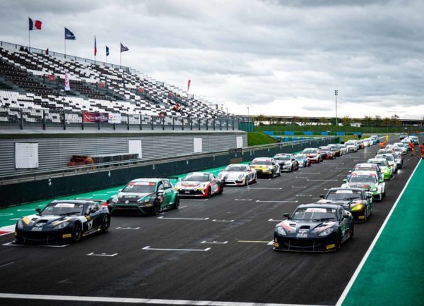 Grille de départ de l'Endurance TTE à Magny-Cours