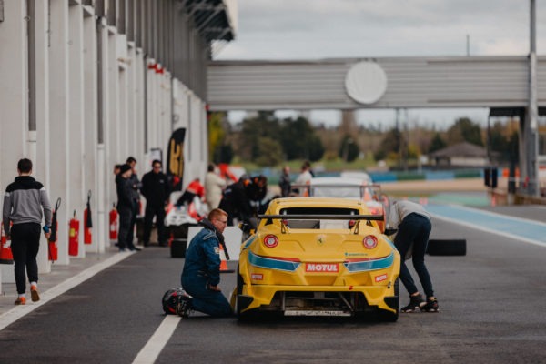 mitjet 1300 track day circuit magny cours